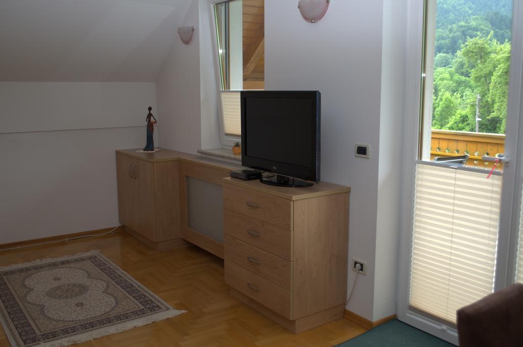 Apartment Brumec 보히니 객실 사진